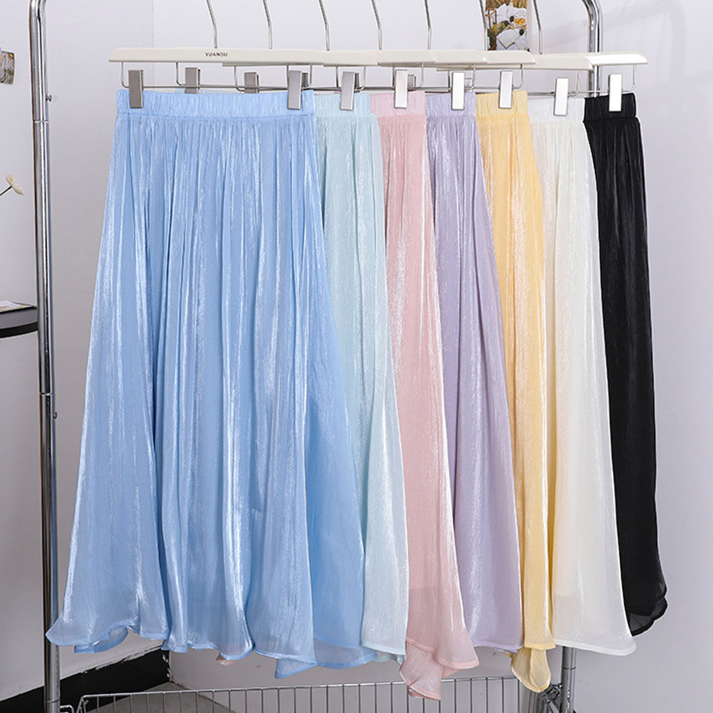 高级感亮闪闪流光纱A字裙女2026春夏新款桑洛斯大摆中长半身纱裙