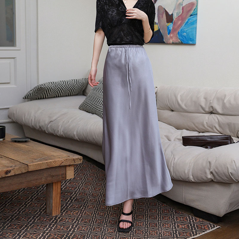 高级感醋酸缎面鱼尾裙女2025春夏新款松紧系带垂坠感中长款半身裙