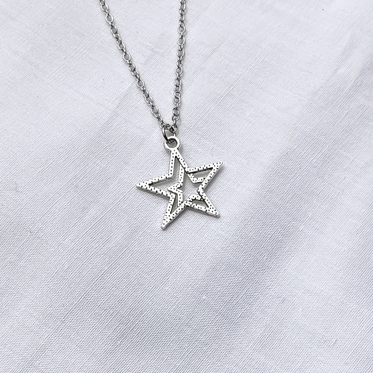 青岛外贸流行饰品欧美原单个性小众设计感复古做旧五角星精品项链