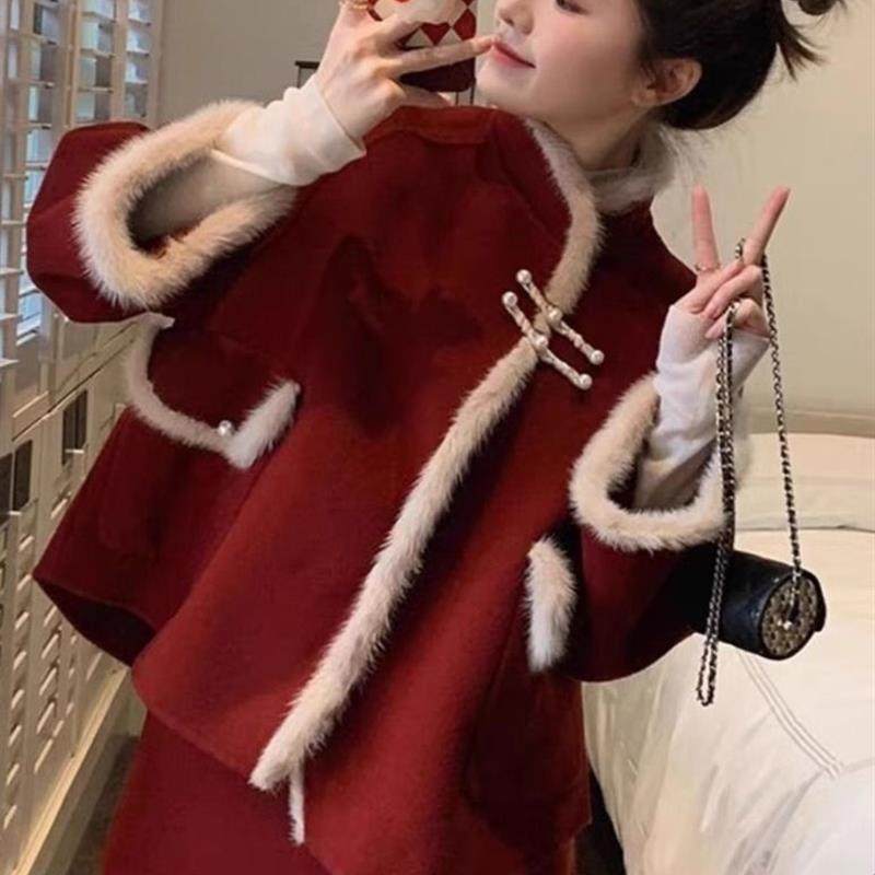 红色套装裙女小香风2024秋冬新年战袍复古毛呢短外套连衣裙两件套,女装/女士精品,时尚套装,淘宝优惠券,粉丝福利购,淘宝优惠卷
