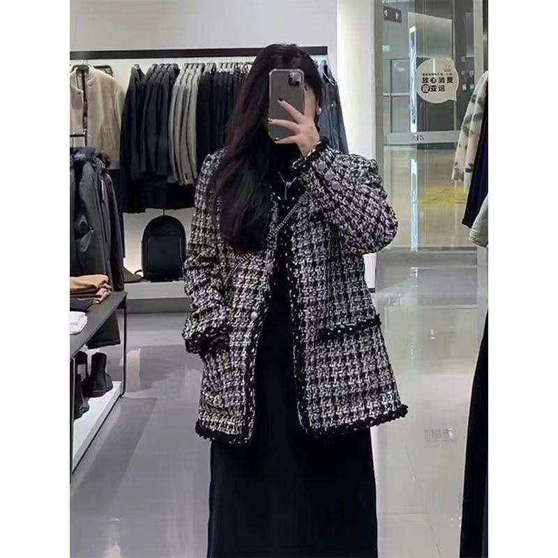 大码胖mm正肩小香风西装格子外套女秋冬胖妹妹遮肚显瘦高级感上衣