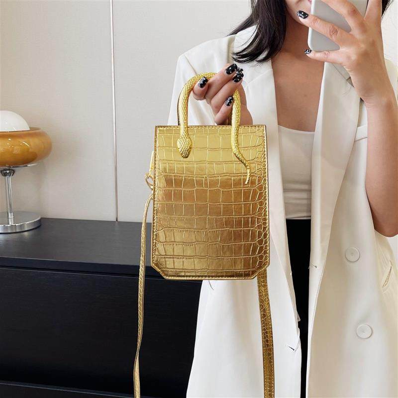 时尚女包包2025新款洋气鳄鱼纹手提包亮面欧美女士斜挎单肩小方包