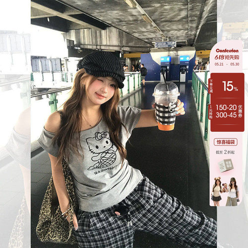 你的鱼 人鱼Kitty+韩女神裤 微胖mm斜肩宽松短袖上衣格纹休闲裤