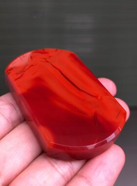 天然南红玛瑙火焰纹锦红平安无事牌挂坠素面方牌玫瑰红项链女吊坠