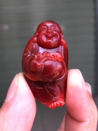 天然川料瓦西南红弥勒佛笑佛佛公雕刻吊坠挂件锦红牛血红玫瑰红送