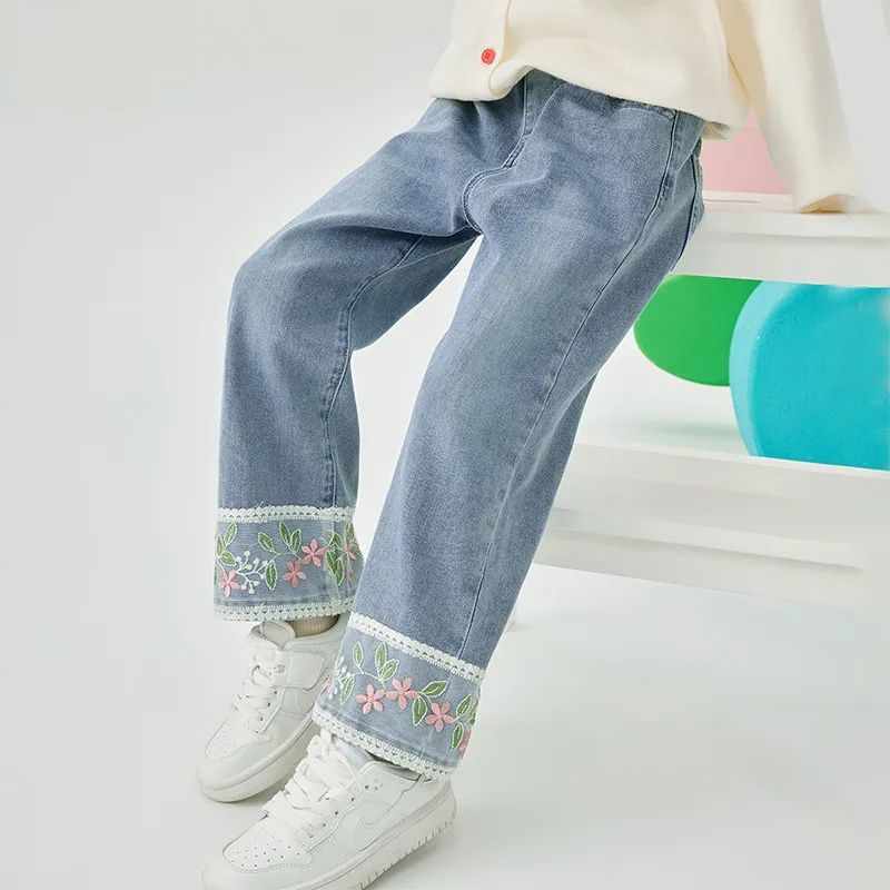 女童韩版花朵刺绣牛仔裤