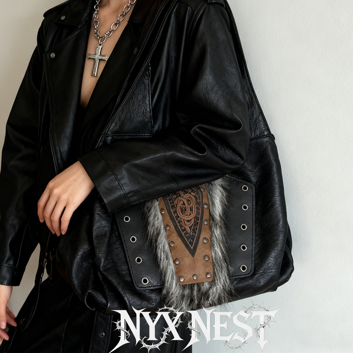 NYX朋克机车包黑色毛毛铆钉Y2K小众大容量托特秋冬通勤腋下斜挎包