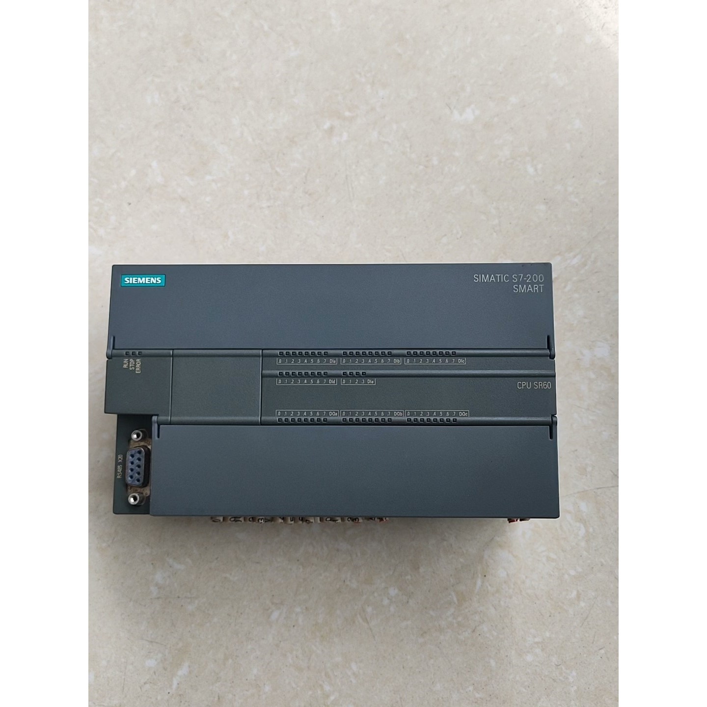 sr60CPU SR60 6ES7 288-1SR60-0A工业备件