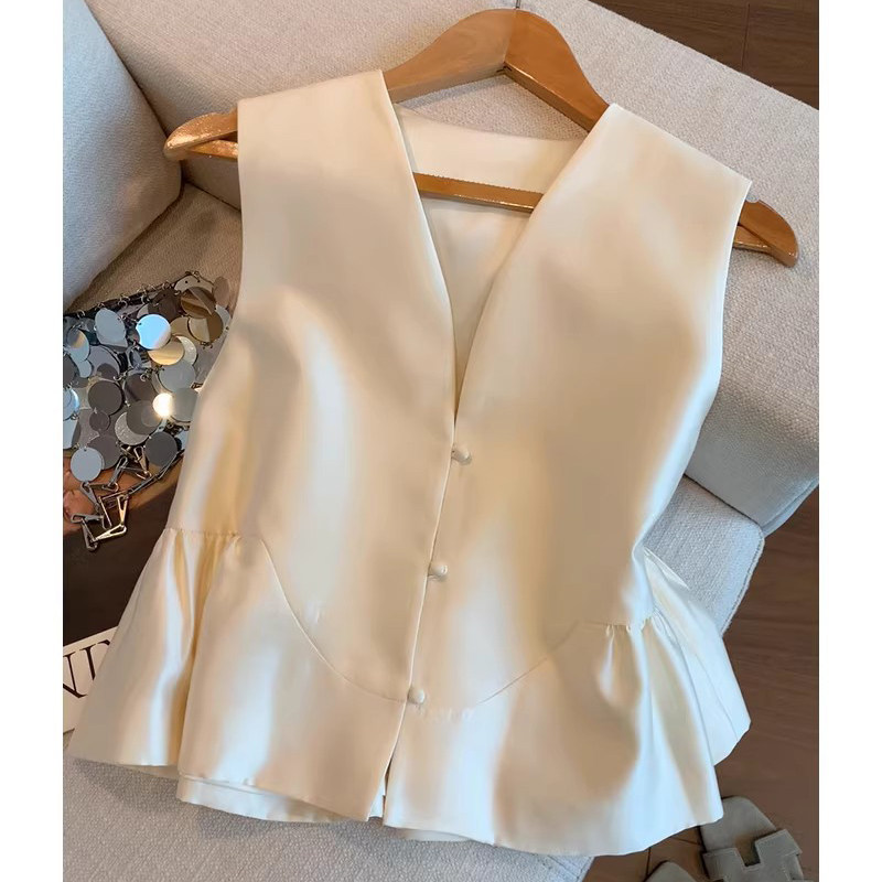 法式高级感荷叶边v领无袖马甲女夏季轻奢单排扣收腰显瘦气质上衣