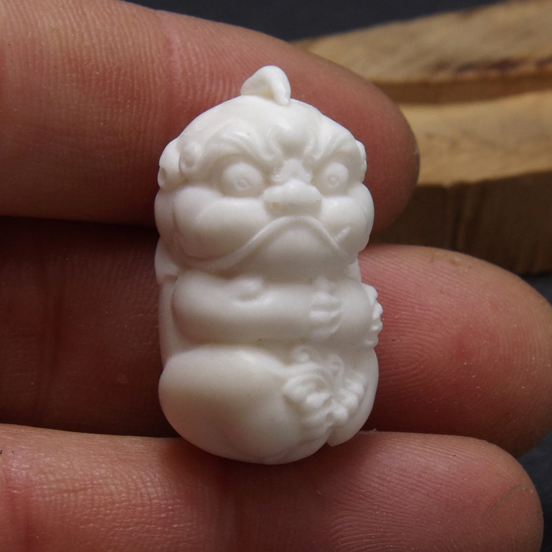 鹿角雕刻貔貅手玩佛珠手机钥匙扣DIY饰品配件