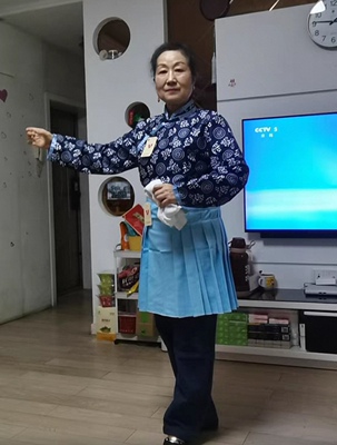 京剧样板戏沙家浜演出服装阿庆嫂郭建光沙奶奶斜襟全套剧目演出服