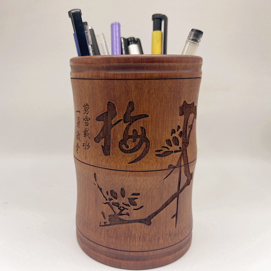 新款复古竹制笔筒书法雕刻圆形摆件办公桌面收纳毛笔桶创意礼物