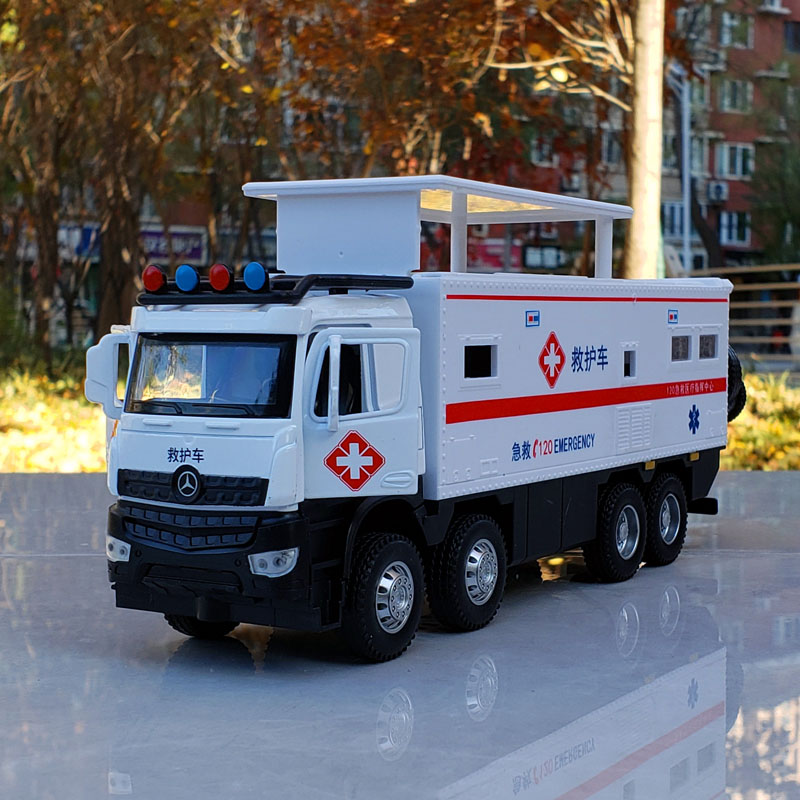 1:32奔驰诺玛迪森合金房车救护车消防车模型声光回力玩具车旅行车