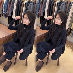 2025秋冬季新款高级感时尚气质简约百搭显瘦宽松休闲马甲外套女潮