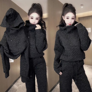 欧货洋气百搭休闲两件套潮 女秋冬新款 加厚黑色菱格纹连帽时尚 套装