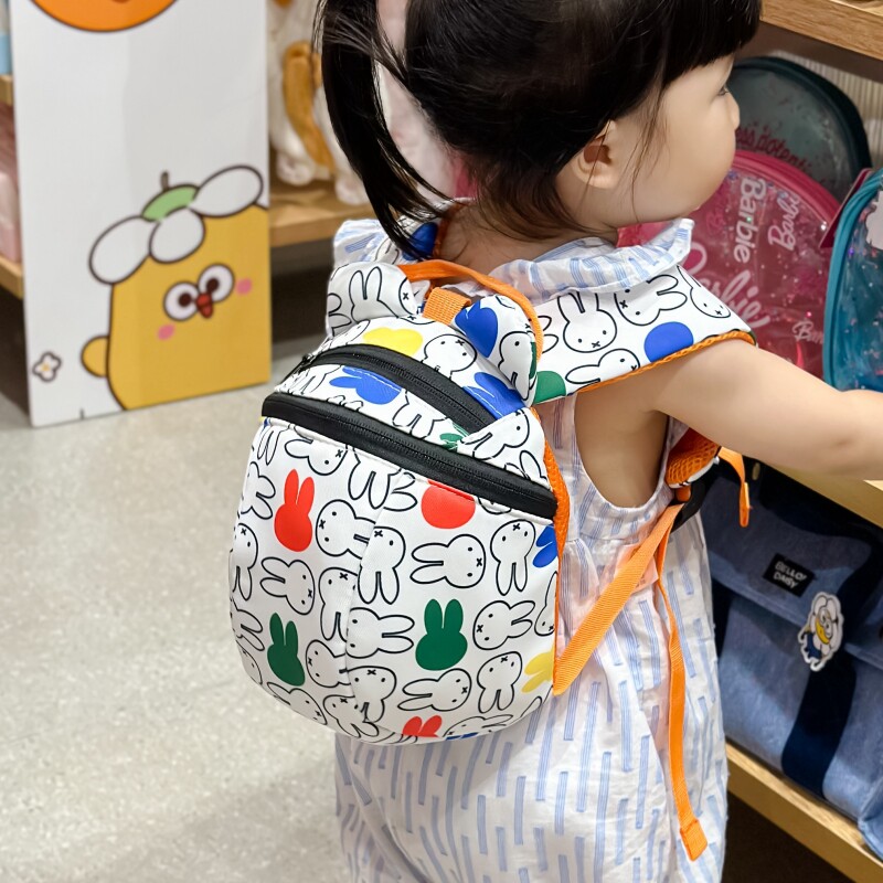 2025新款婴儿背包托班早教迷你小书包幼儿园宝宝外出防走失双肩包