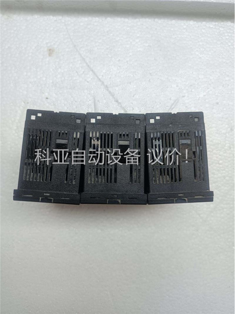 RKC温控表RS400 3个(议价)