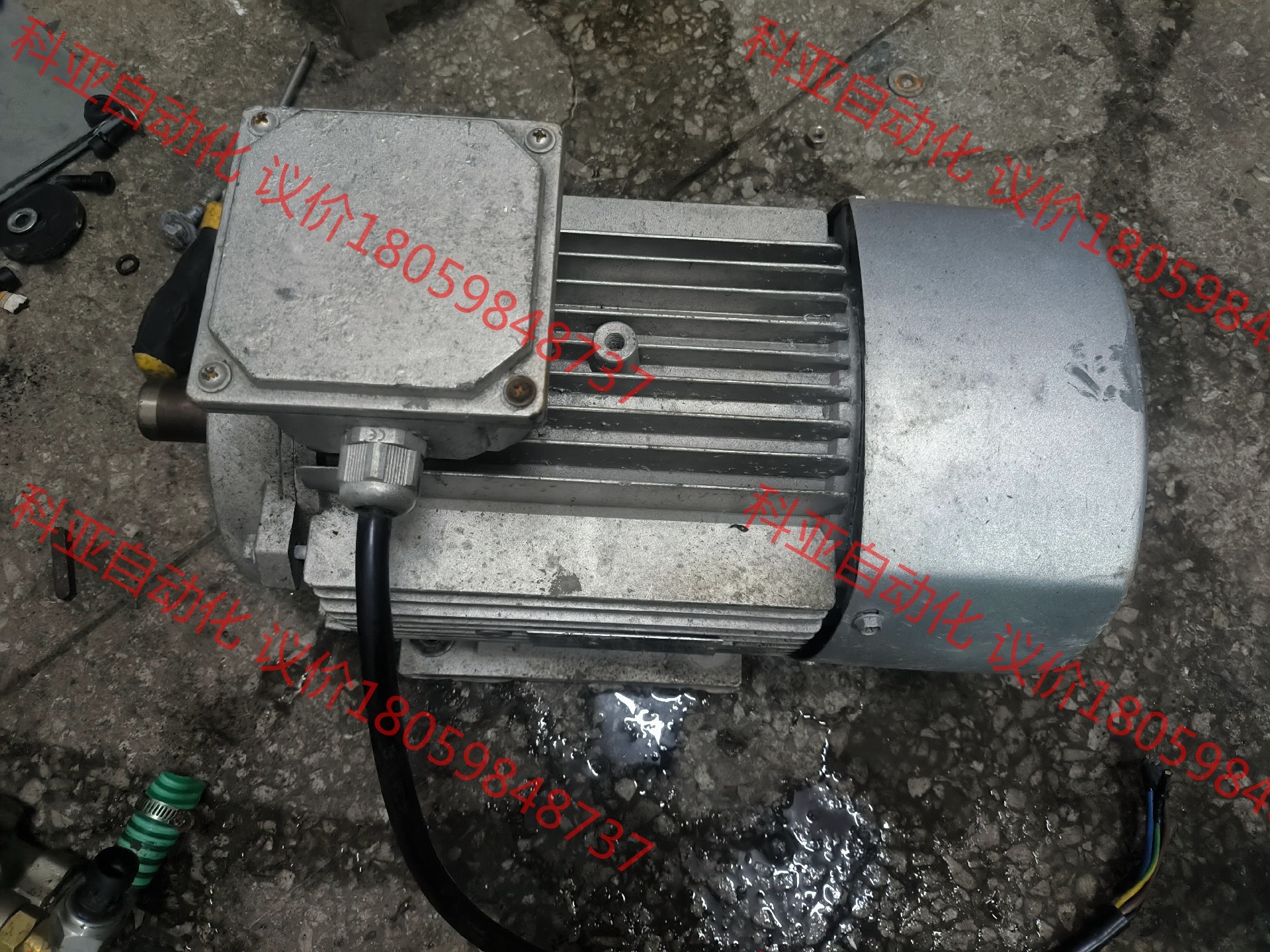 Y100L2-4，3千瓦电机380v，轴28