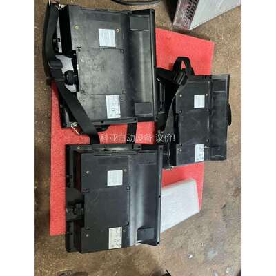 富士 人机界面V808CH0 剪线拆机，功能正常，有一块（议价）