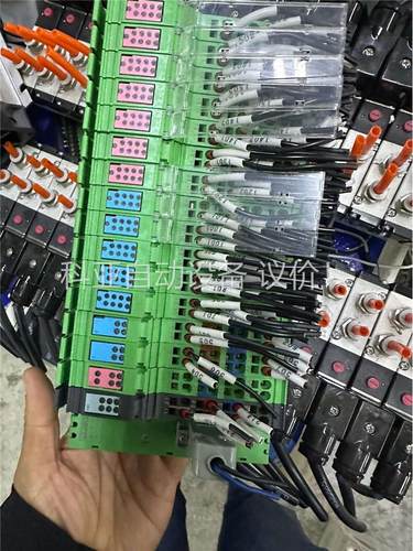 2862822 菲尼克斯 自用款 库存很多(议价)