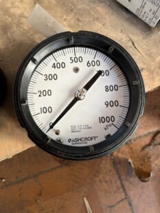 2274A 雅斯科压力表250