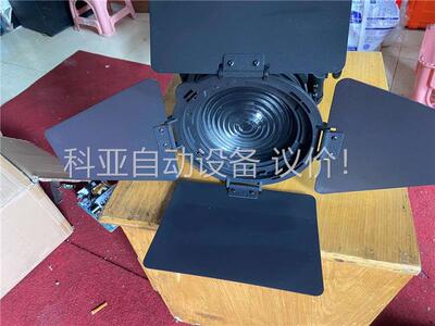 LED补光灯，可以调强光柔光，商场影都可以用，有需要的联系(议价