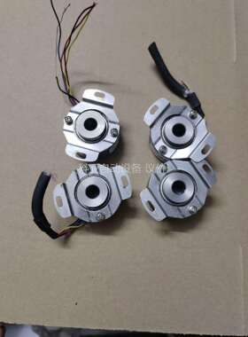 S17Bit编码器，外圆35，内孔8mm，成色可以，功能正常（议价）
