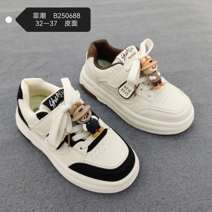 男女童学生魔术贴平底软底板鞋2025菲潮秋季款童鞋时尚潮童运动鞋