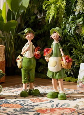 田园树脂人物手绘结婚礼物摆件