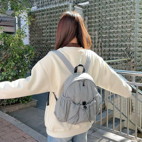 【无损售后】蕉下双肩包女LC183 旅游轻便上班运动背包户外登山包