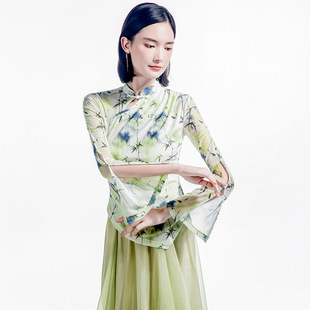 2026春季旗袍领国风跳舞上衣女网纱晕染碎花喇叭袖女装舞蹈练功服