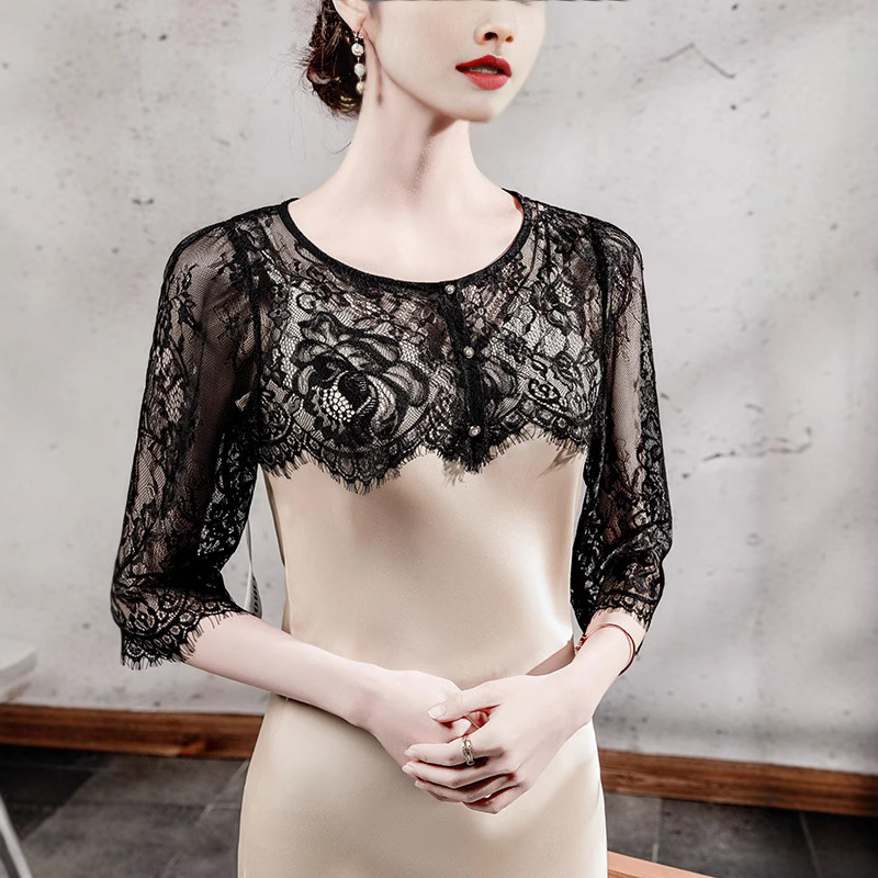 短款蕾丝上衣女夏季高级感中袖薄款薄纱小衫半袖黑色外搭镂空罩衫