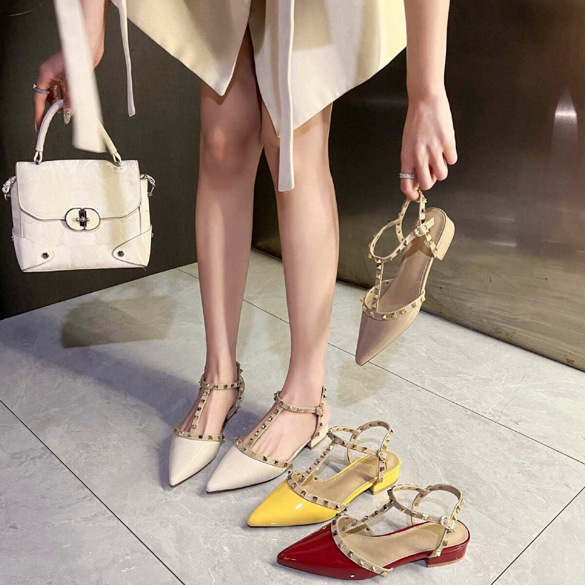 包头铆钉凉鞋女仙女风2025新款