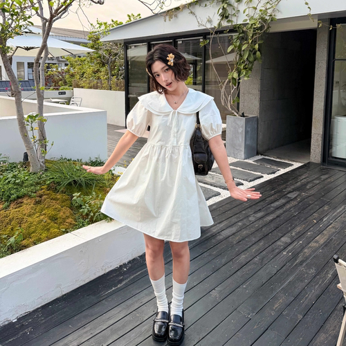 UR国内2026春夏女装休闲荷叶边泡泡袖棉质连衣裙UYY760022