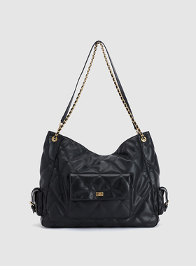 UR国内2025秋季女士时髦复古菱格纹链条单肩斜挎包UAWB50310