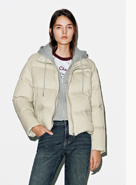 UR国内2025冬季女休闲撞色假两件连帽抽绳羽绒外套UYY150082