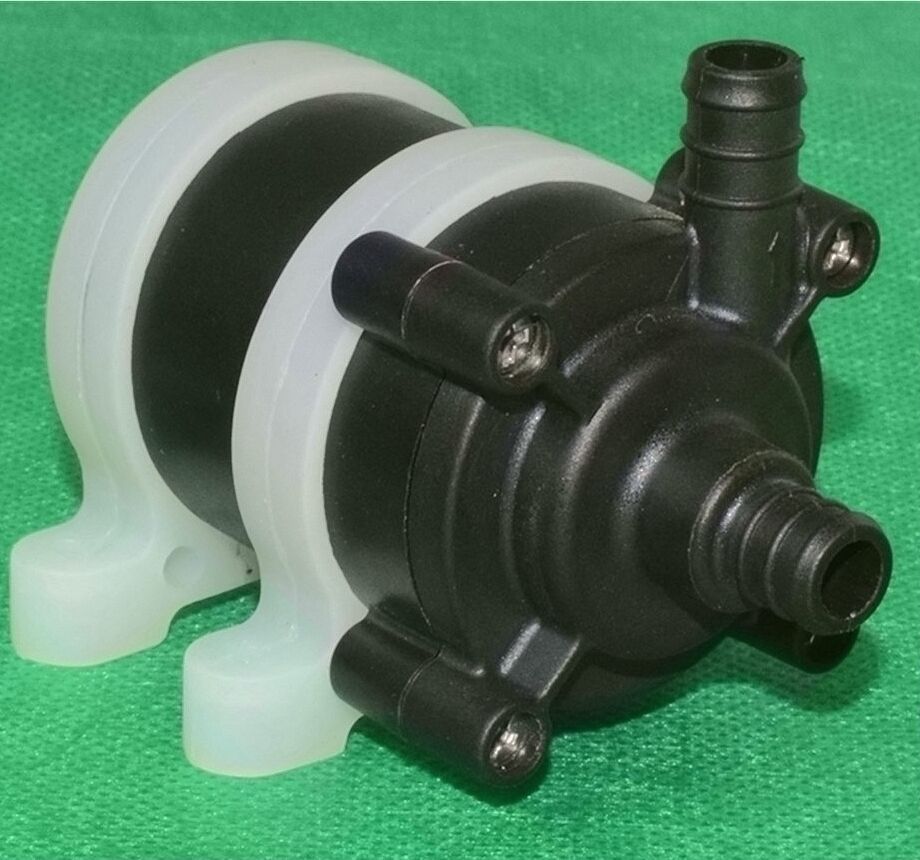 小型仪器喷泉移动潜水泵