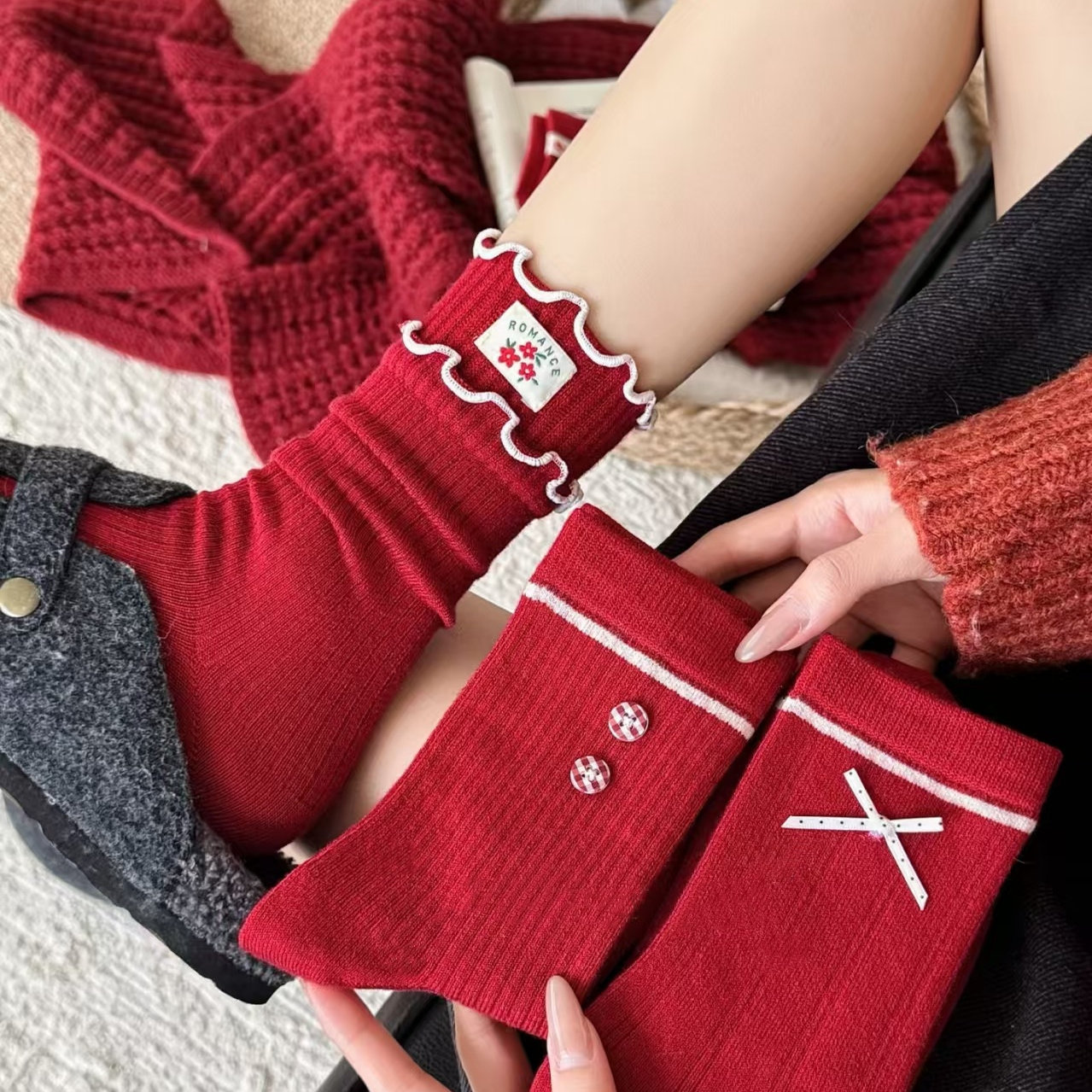 春节本命年红色新年女袜加厚保暖蝴蝶结花朵纽扣木耳边羊绒中筒袜,女士内衣/男士内衣/家居服,中筒袜,淘宝优惠券,粉丝福利购,淘宝优惠卷