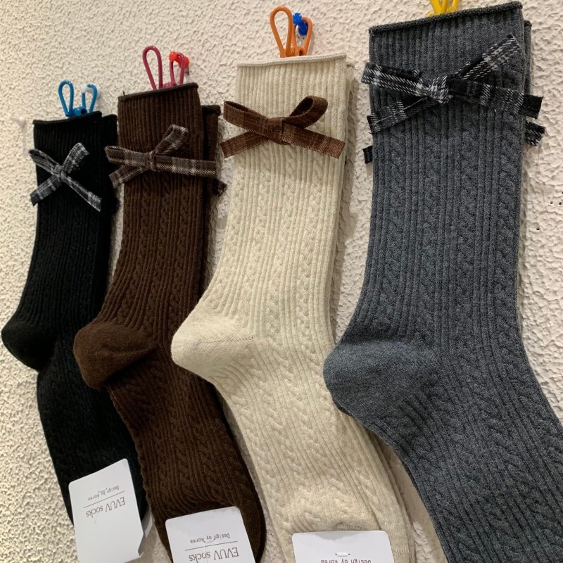 冬季新款羊绒袜加厚保暖麻花螺纹立体系带蝴蝶结羊毛女袜子中筒袜,女士内衣/男士内衣/家居服,中筒袜,淘宝优惠券,粉丝福利购,淘宝优惠卷