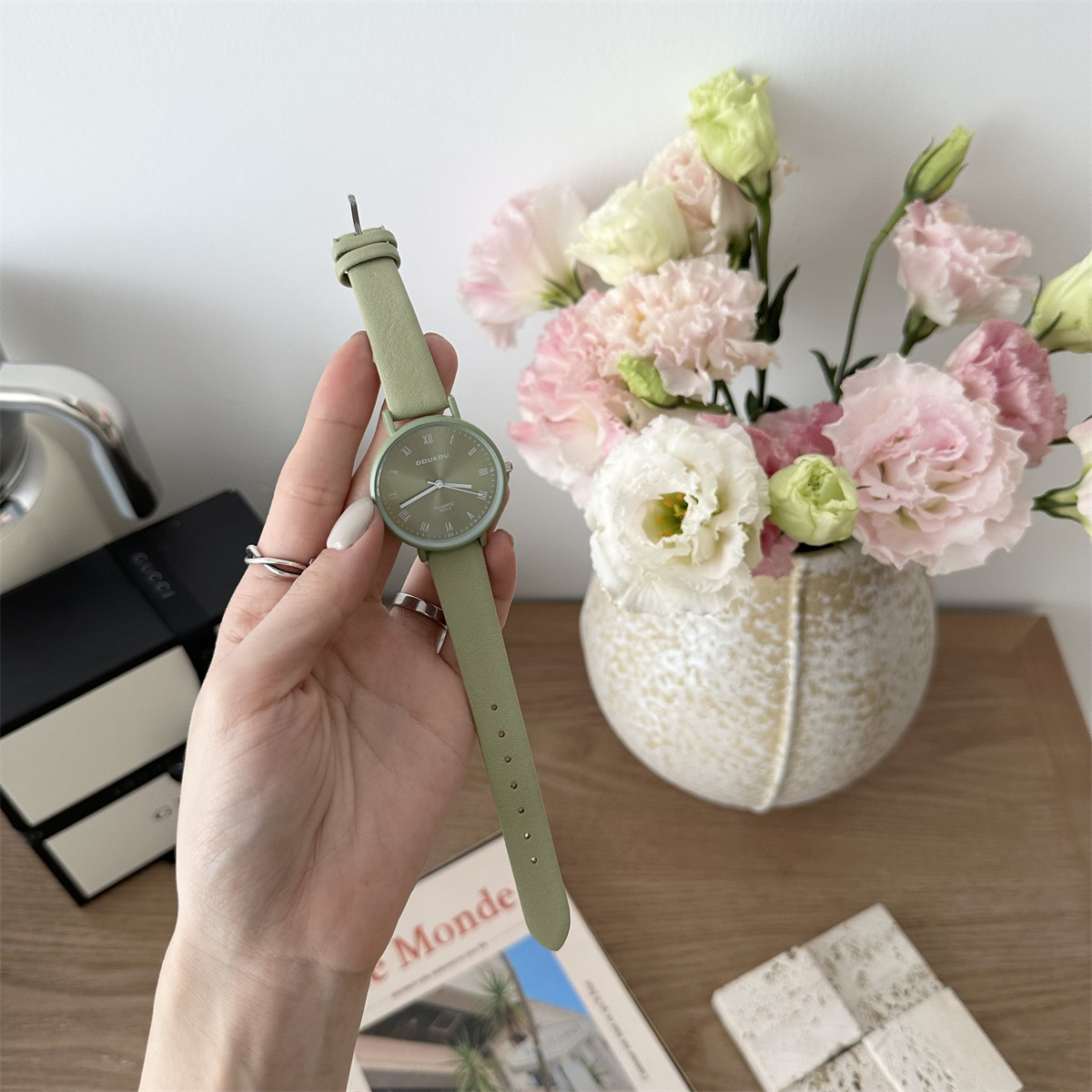 手表女款ins风初高中学生小众简约高级气质感罗马数字森系百搭女