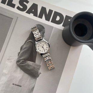 手表女高级冷淡风简约复古气质数字圆形小巧表盘韩系小众设计CHIC