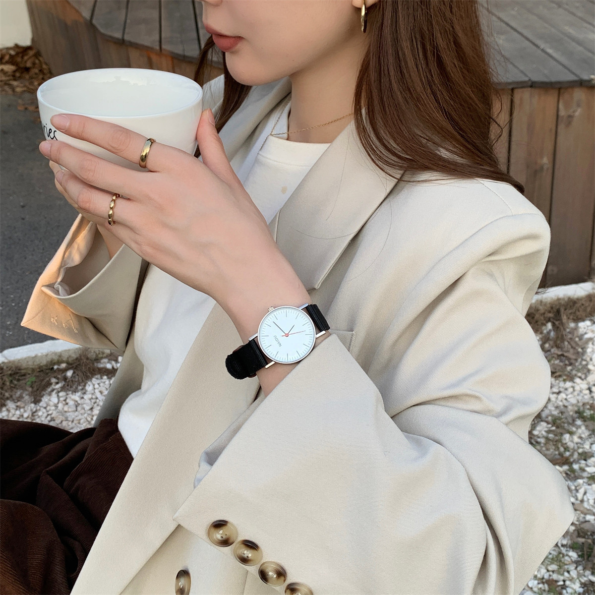 naidu圆形刻度休闲学院女手表