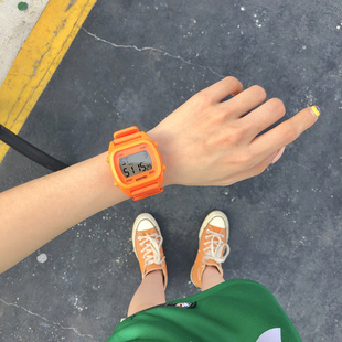 独角兽手表女ins风韩版简约初高学生学院风多功能显白方形电子表