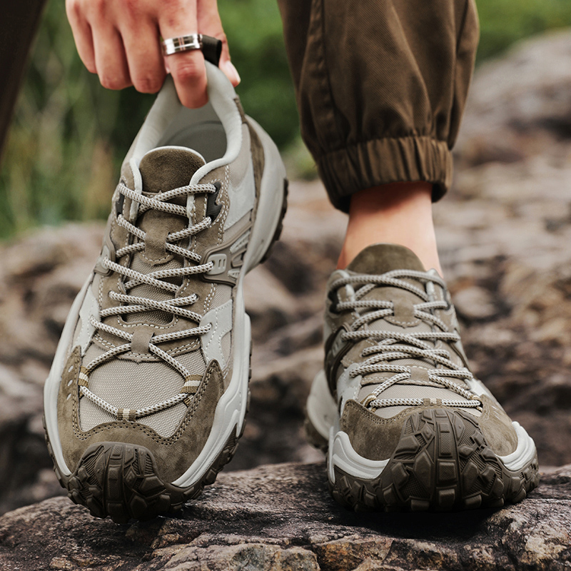 男鞋户外运动厚底防滑登山老爹鞋