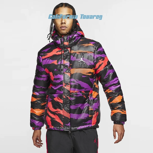 Nike, демисезонная короткая куртка, пуховик