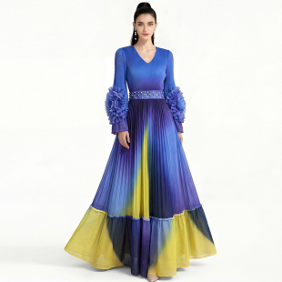优雅V领长袖渐变绣花百褶连衣裙春季新款轻奢高级感气质礼服长裙