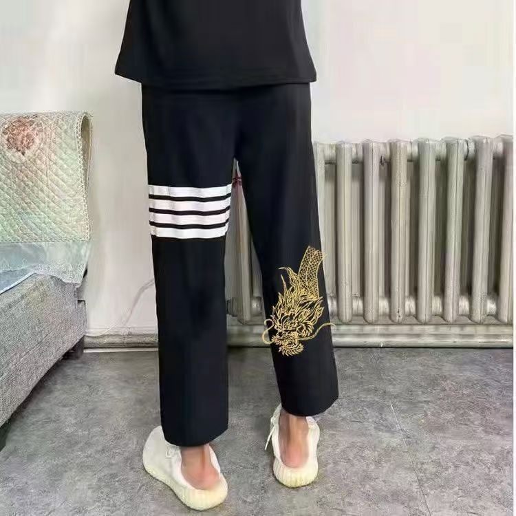 学生百搭潮流垂感时尚直筒裤宽松