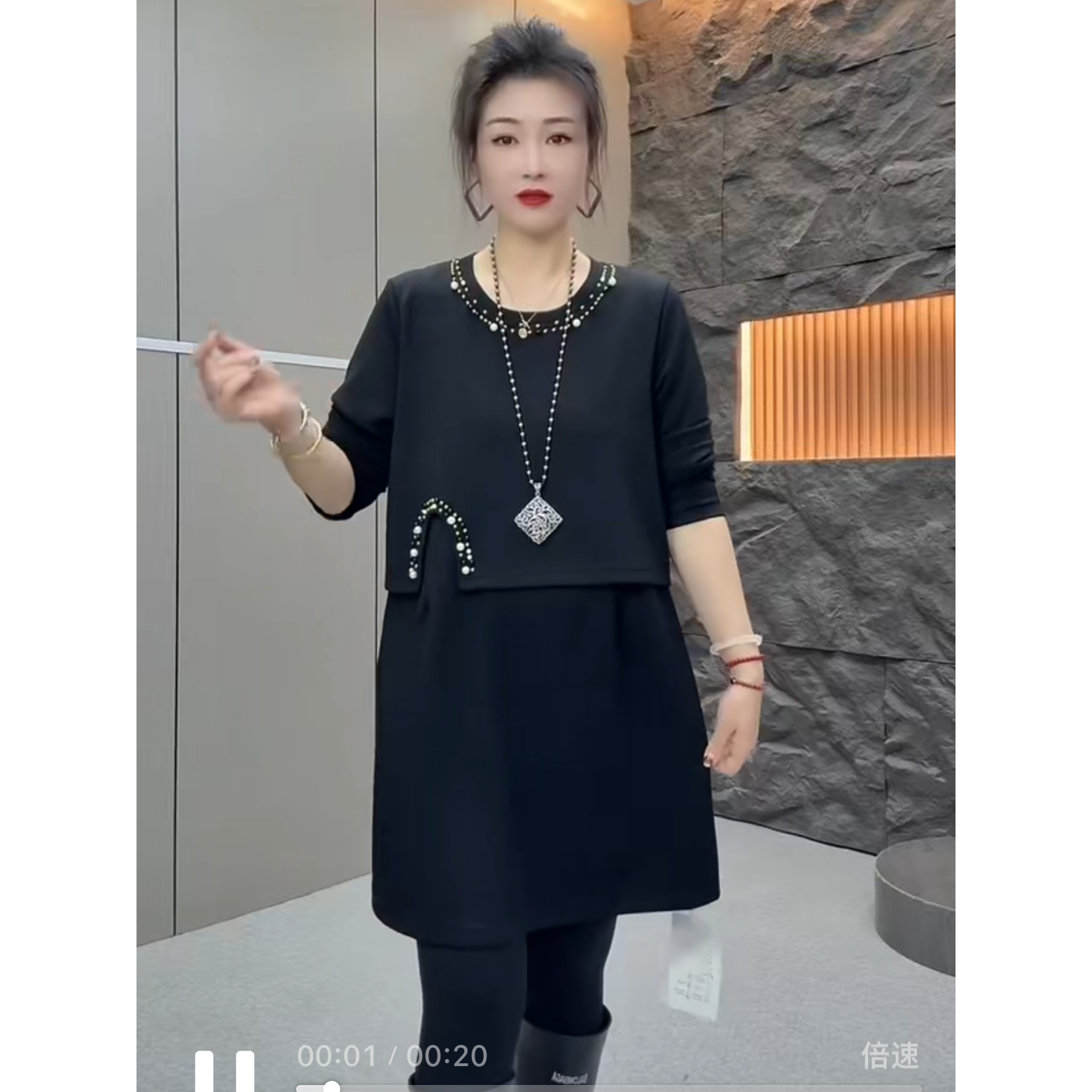 大码连衣裙2025冬新款韩版时尚重工烫钻洋气圆领拼接假两件中长裙,女装/女士精品,连衣裙,淘宝优惠券,粉丝福利购,淘宝优惠卷