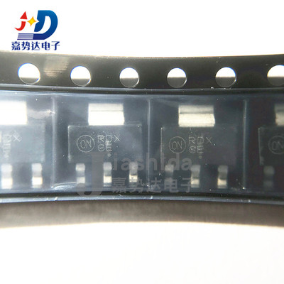 BCP69T1G BCP69 丝印：CE 双极结型晶体管(BJT) SOT-89 全新