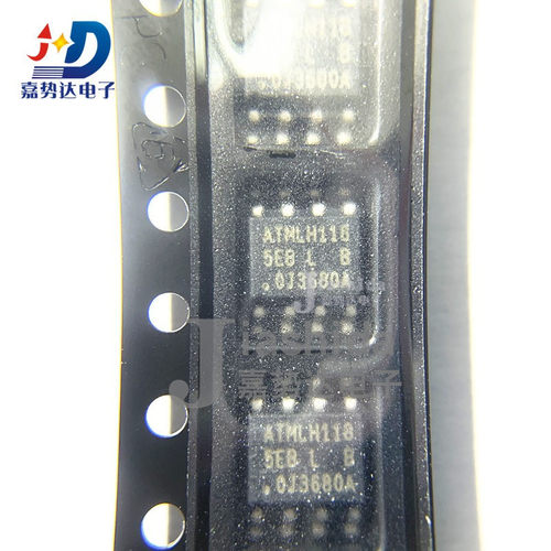 AT25256B-SSHL-T AT25256B 丝印：5EB 存储芯片 SOP8 全新